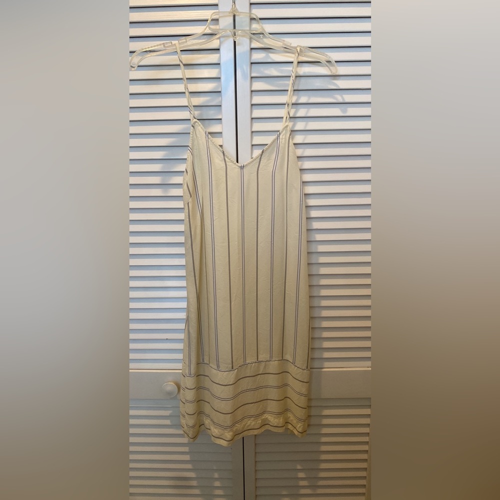 Derek lan size 2 light weight not lined dress light yellow zip side adjustable
